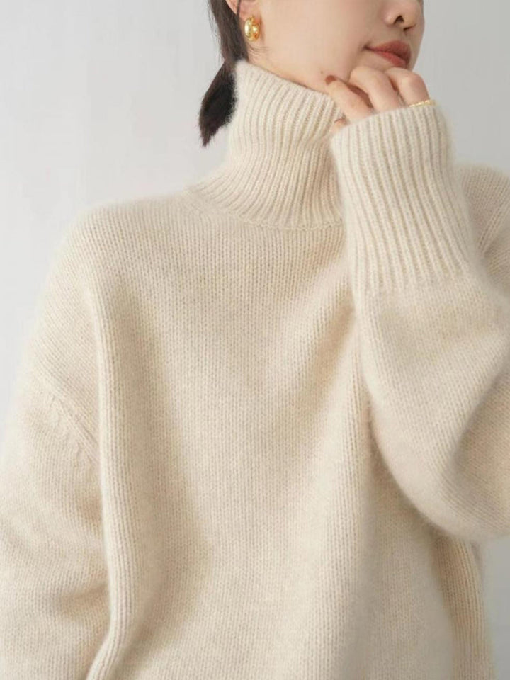Mune | Elegant Turtleneck Sweater for Women
