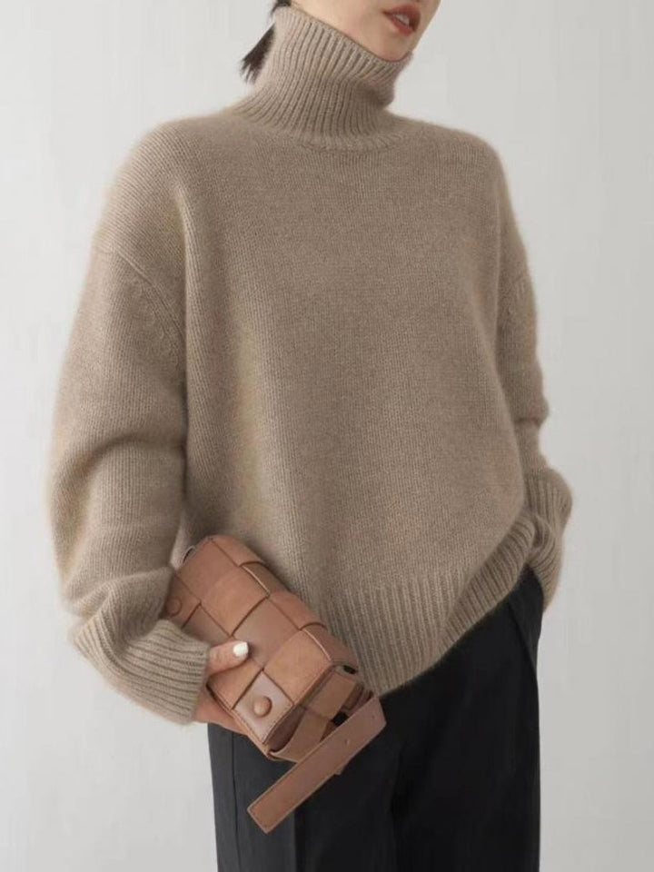 Mune | Elegant Turtleneck Sweater for Women