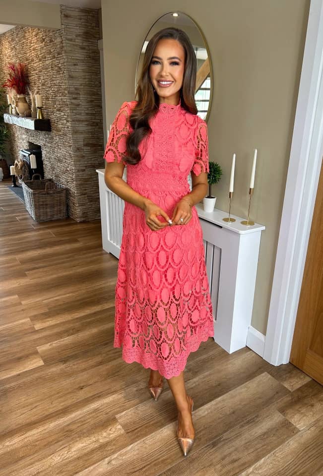 Mune Fashion | Elegance Lace Dress