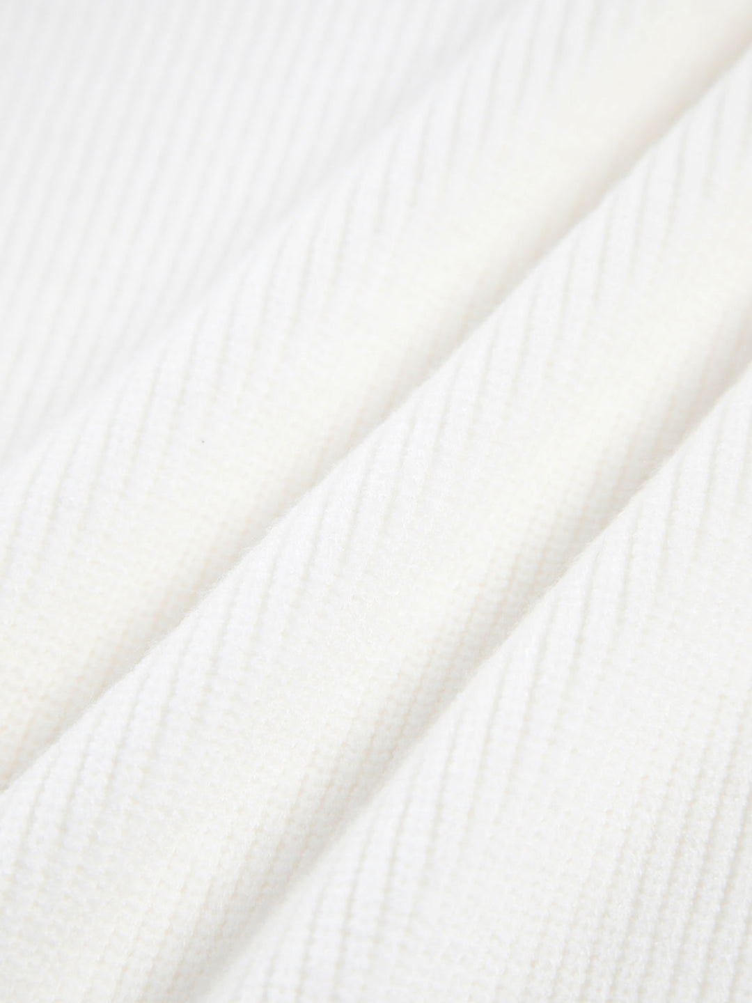 Mune | Women's Oversized Knit Cardigan with V-Neck and Button Closure