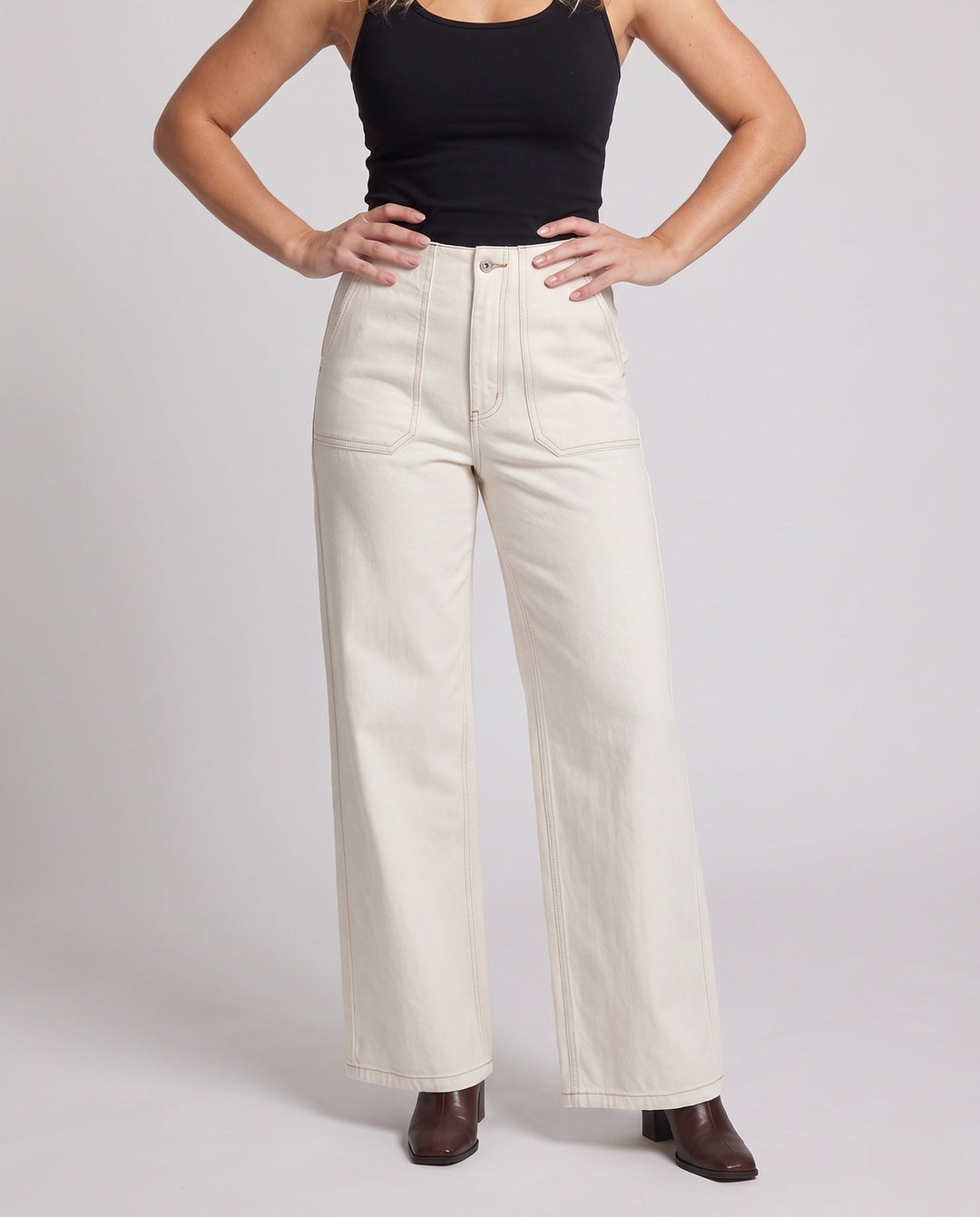 Product 10995798901082 - lower_body