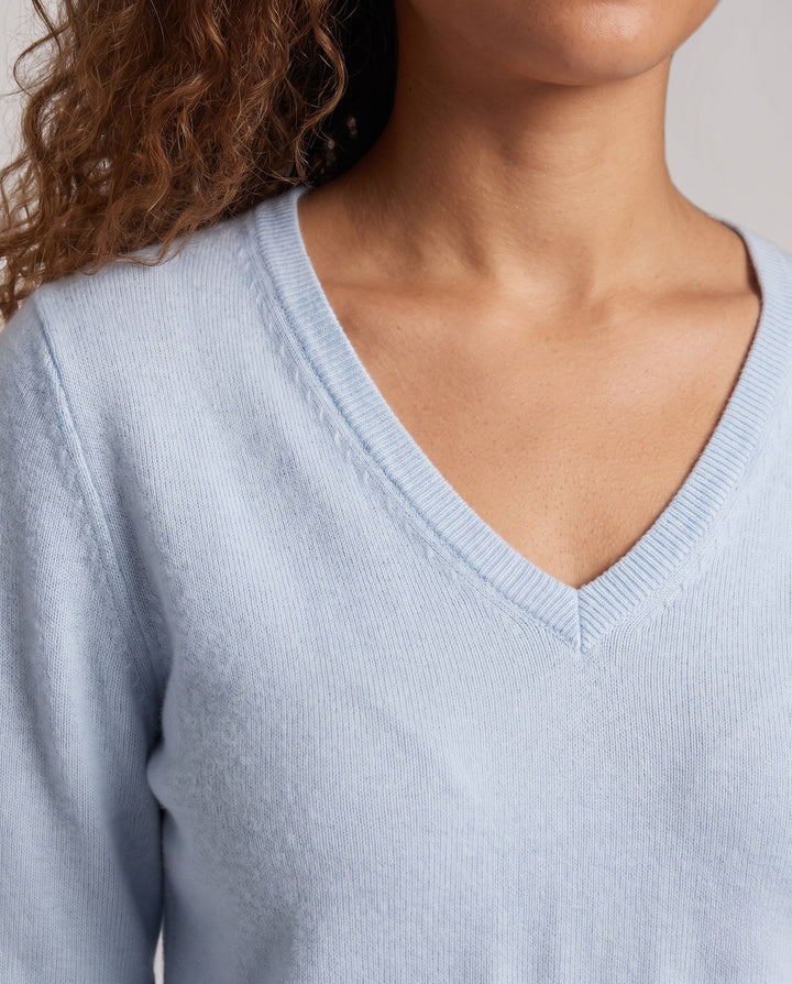 Product 10995799851354 - close_up_detail