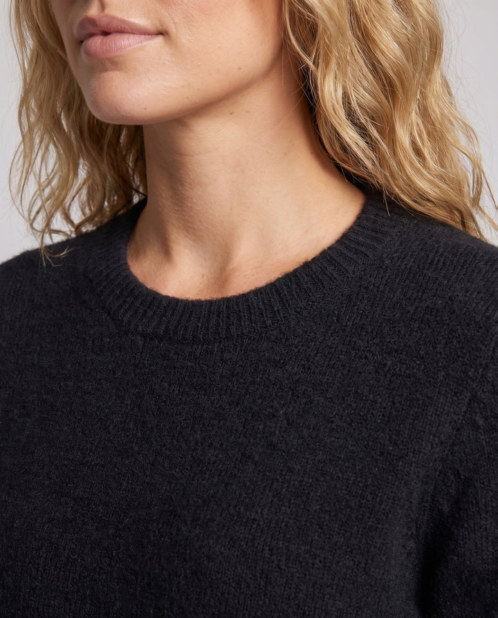 Product 10995818004826 - close_up_detail