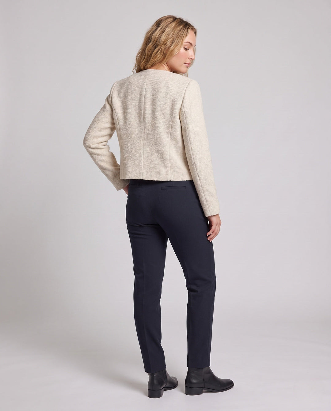 Product 10995822657882 - back_view