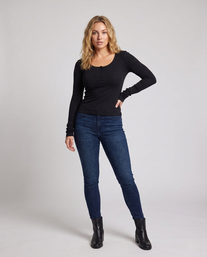Product 10997491401050 - full_body_front