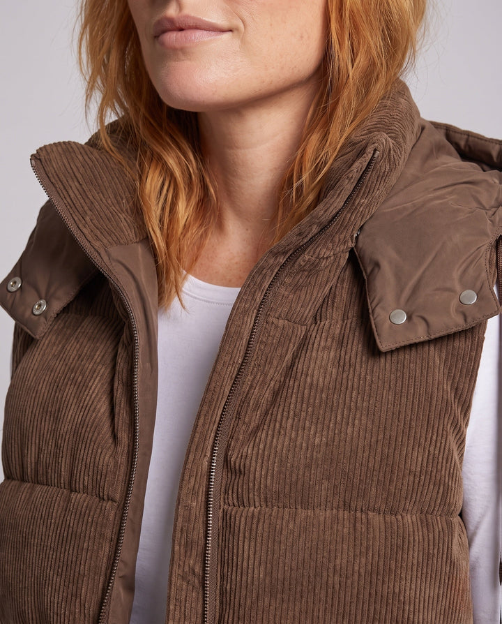 Product 10998319874394 - close_up_detail