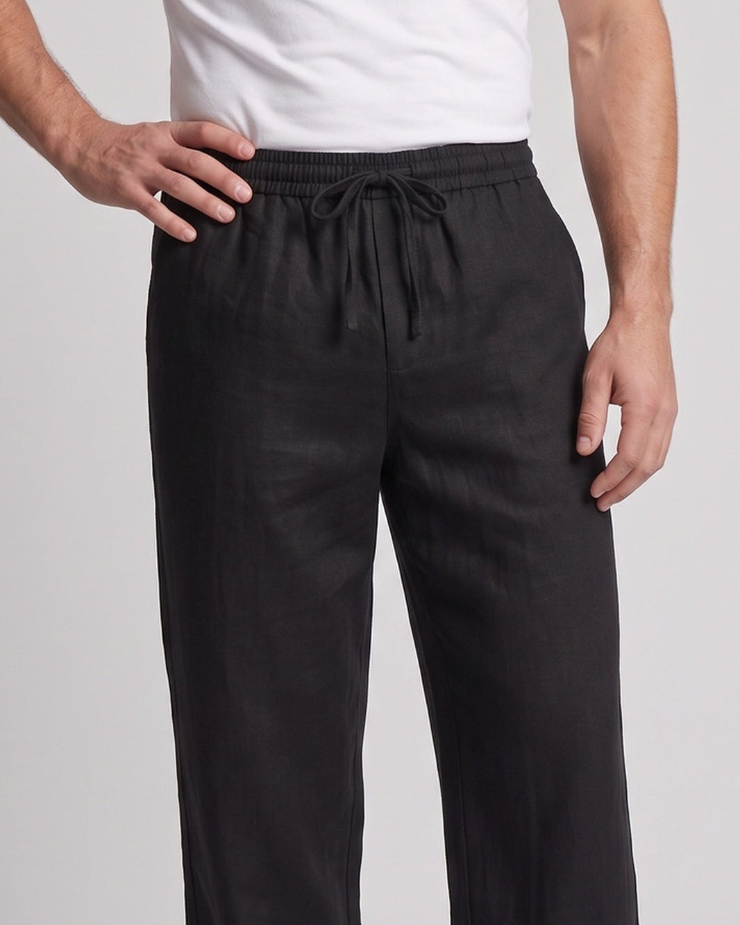 Men's loosely cut relaxed pants in linen look with drawstring and straight hem Mune Fashion