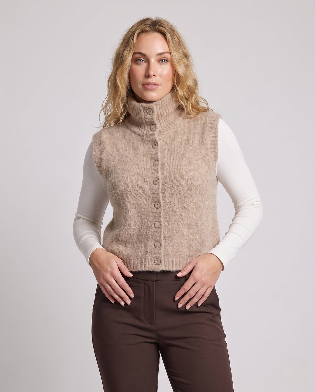 Product 11001261031770 - upper_body