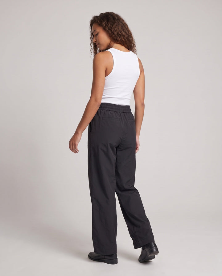 Product 11002321600858 - back_view
