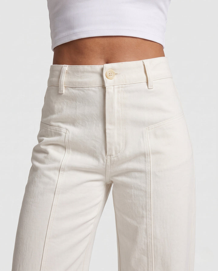 Product 11002323698010 - close_up_detail