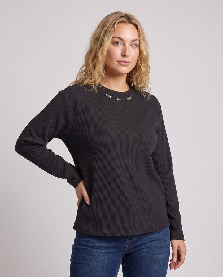 Product 11002324877658 - upper_body