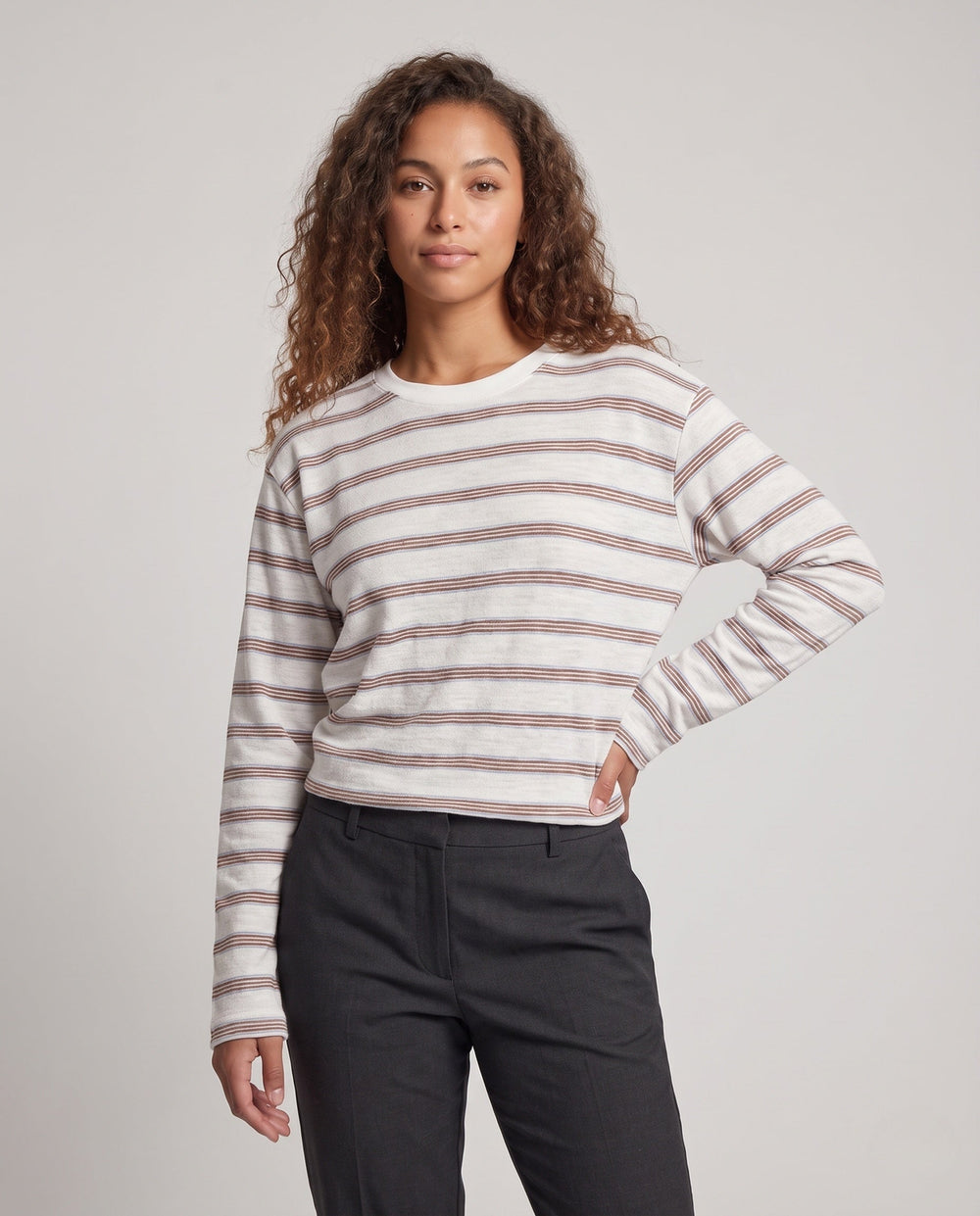 Product 11002327597402 - upper_body