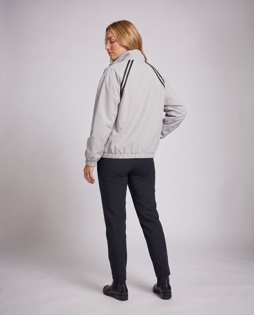 Product 11002332479834 - back_view