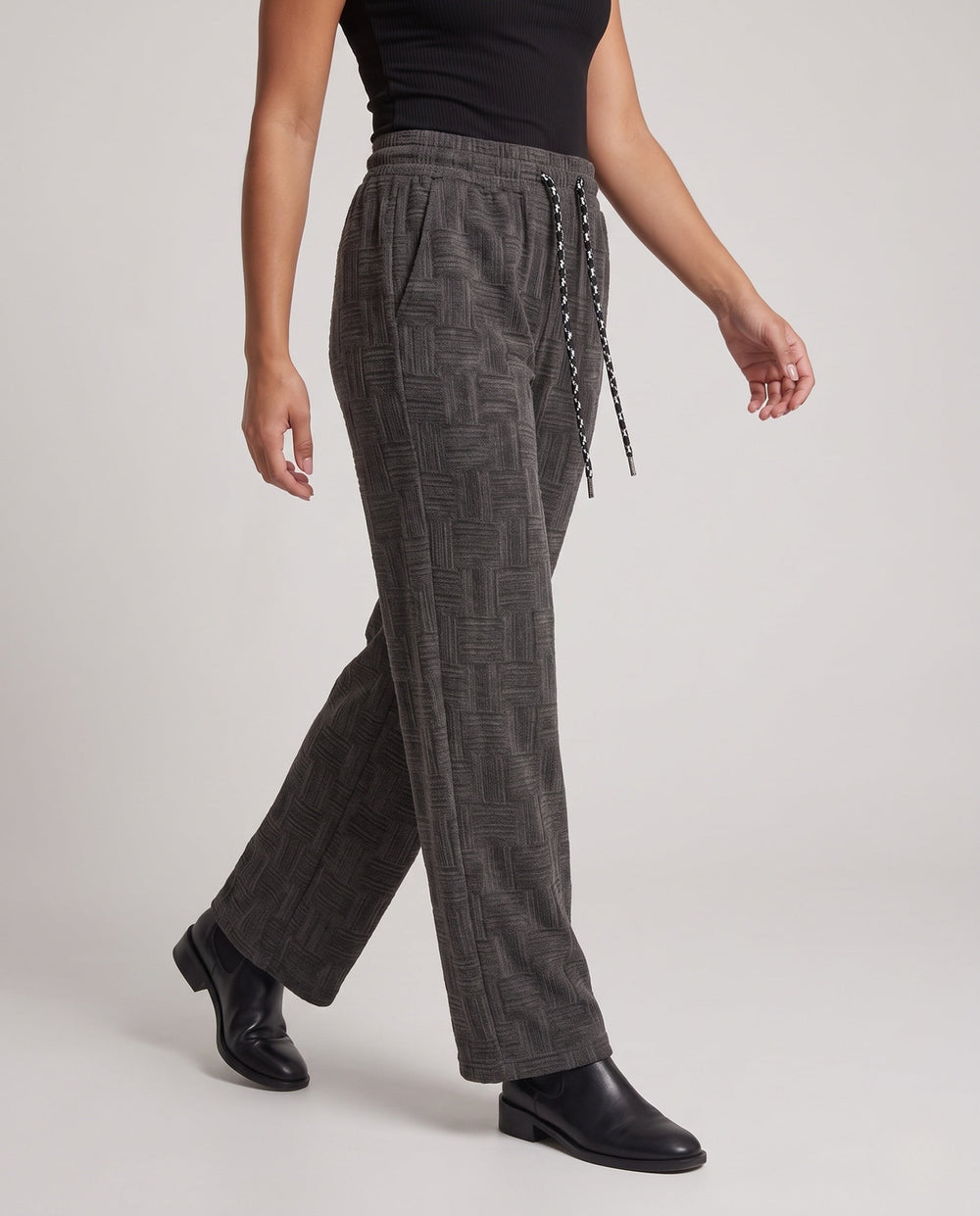 Product 11002332774746 - lower_body