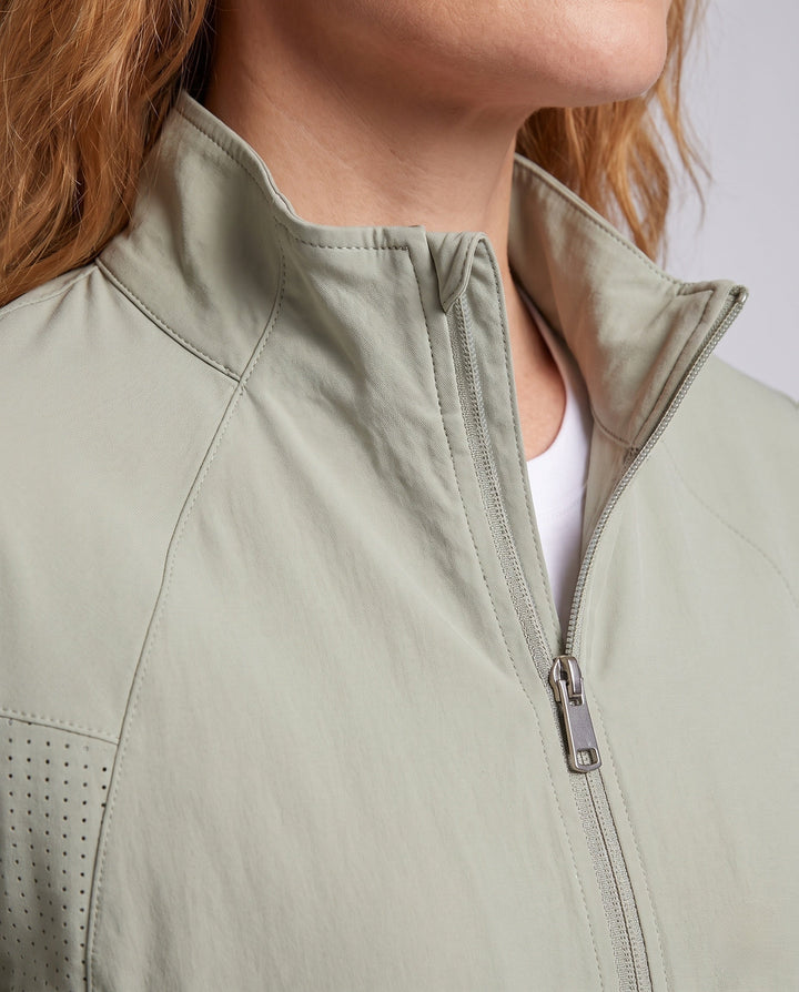 Product 15850159833418 - close_up_detail