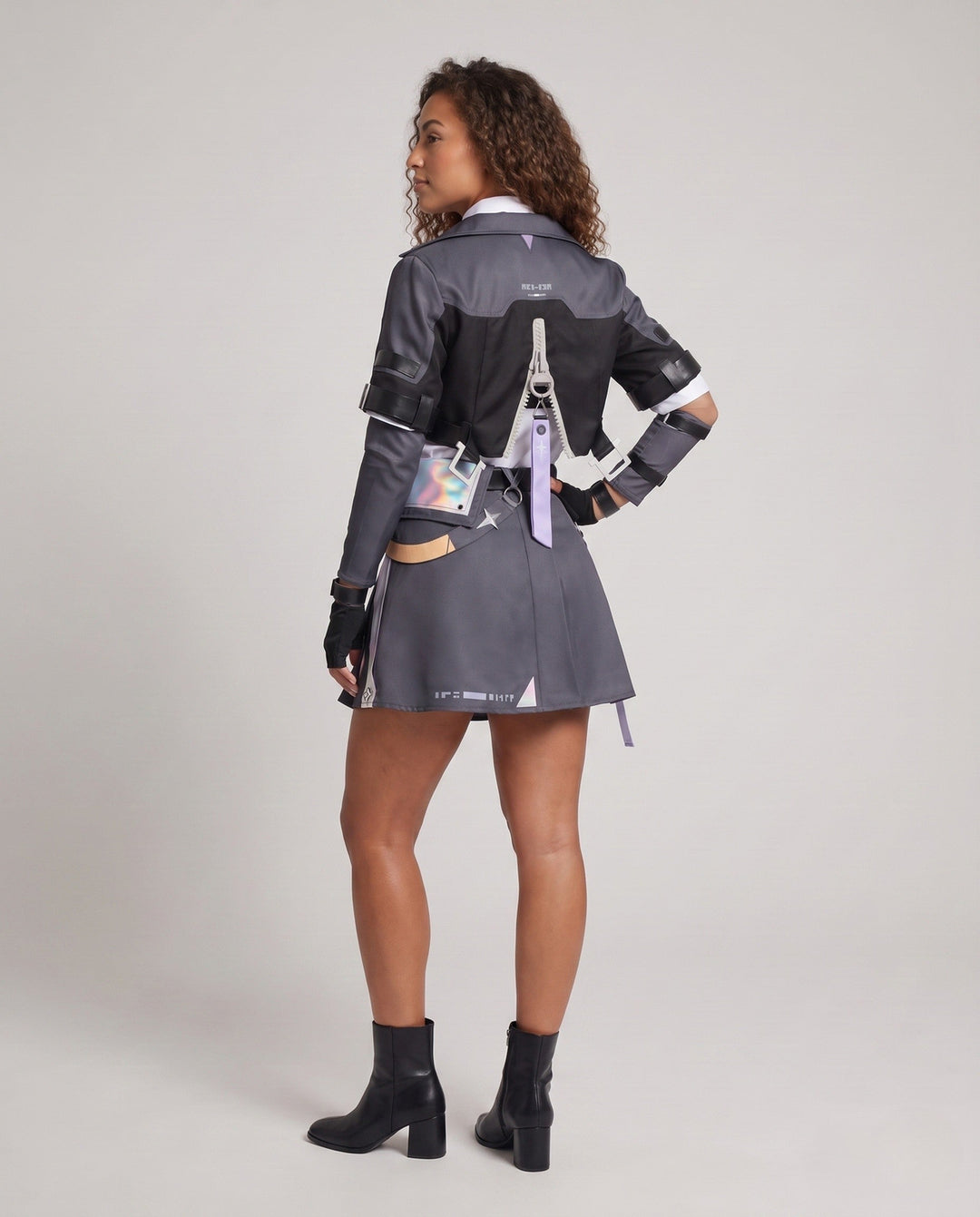 Women's cosplay costume set with fashionable jacket-skirt style and various accessories Mune Fashion