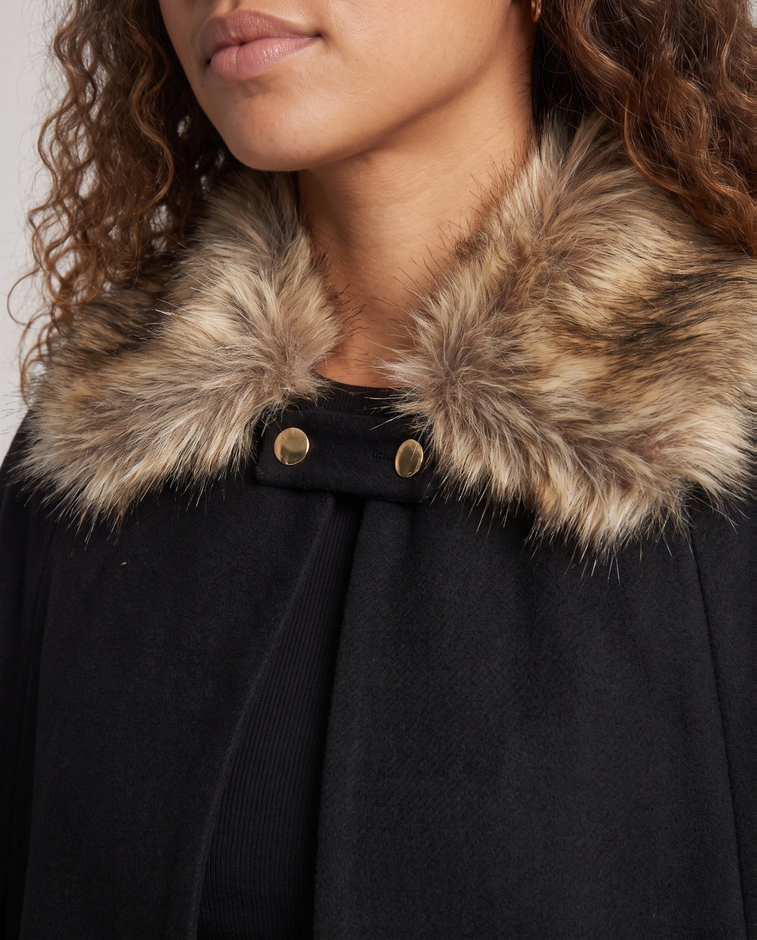 Product 15960141037898 - close_up_detail