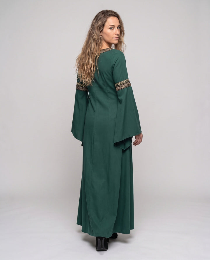 Women's historic fairy tale dress with elegant lacing design Mune Fashion