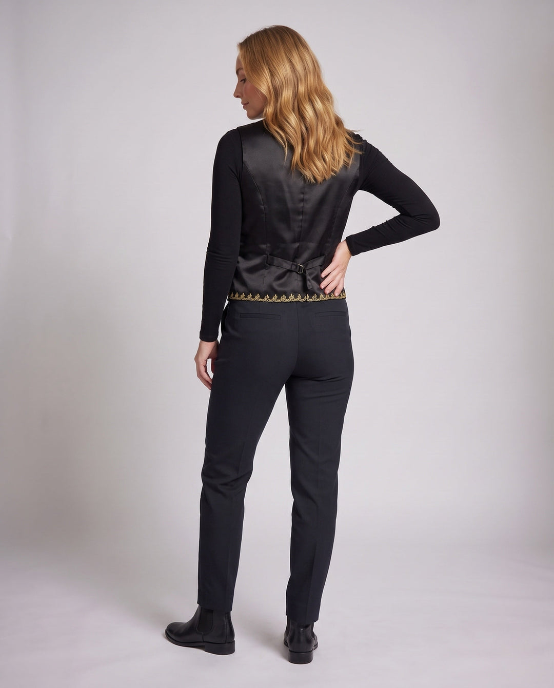Product 15963923185994 - back_view