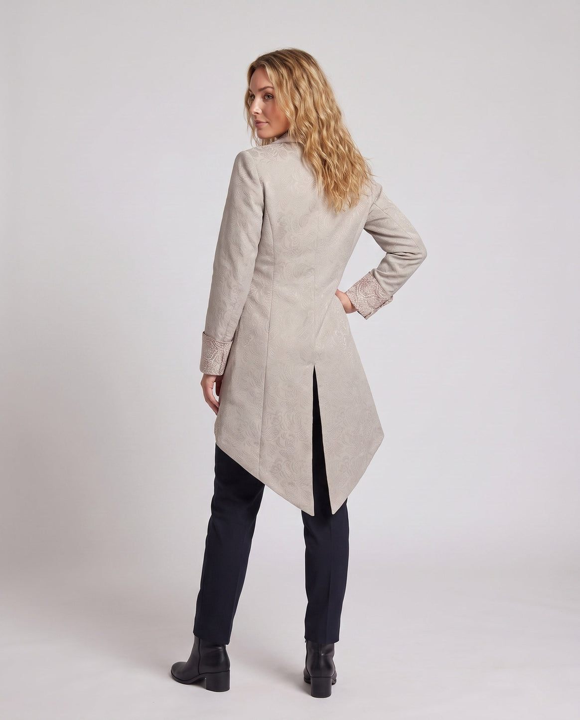 Product 15963923480906 - back_view