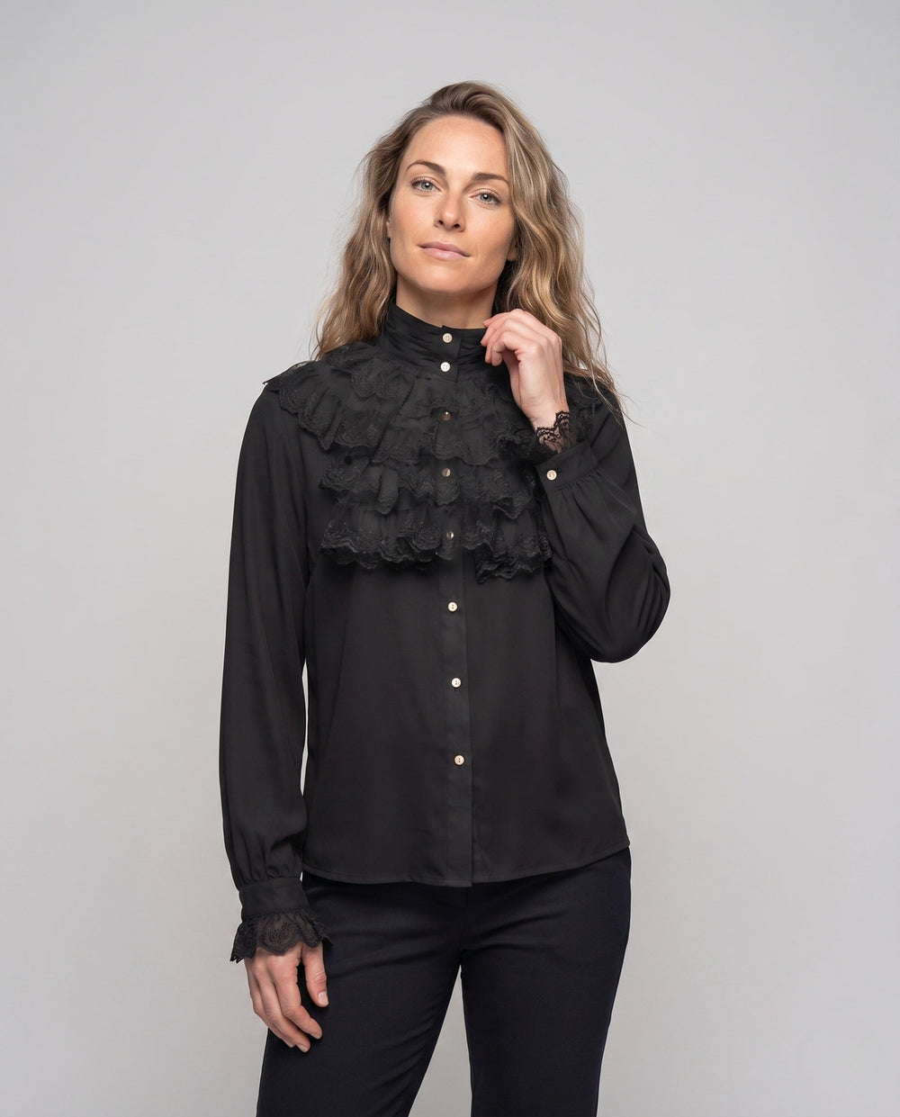 Product 15963941568842 - upper_body