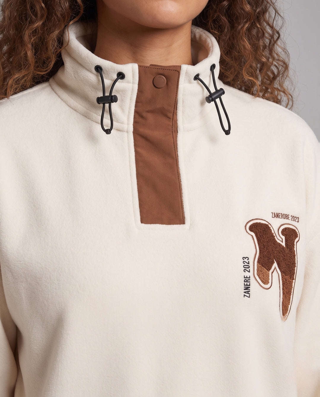 Product 16025007358282 - close_up_detail