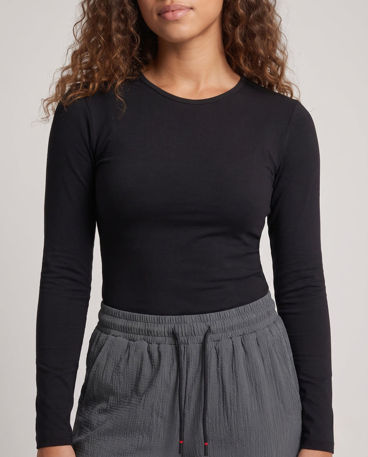 Product 16025035374922 - close_up_detail
