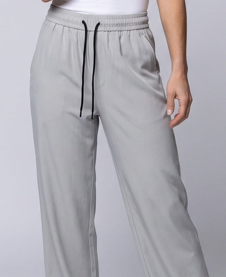 Stylish sports pants for women Mune Fashion