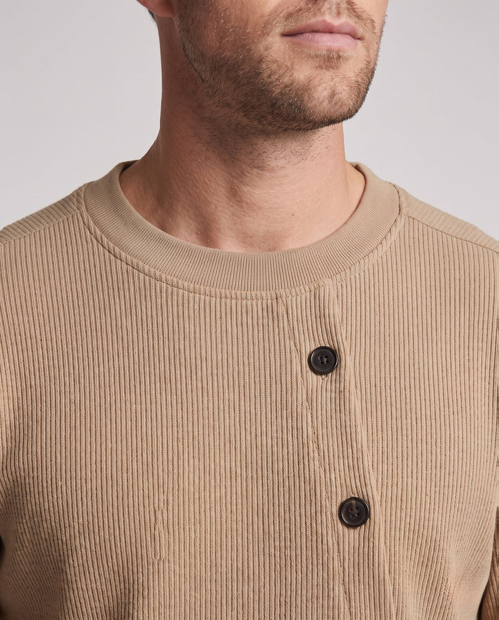Product 16028653945162 - close_up_detail