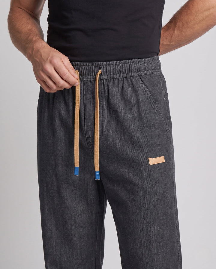 Product 16028657582410 - close_up_detail