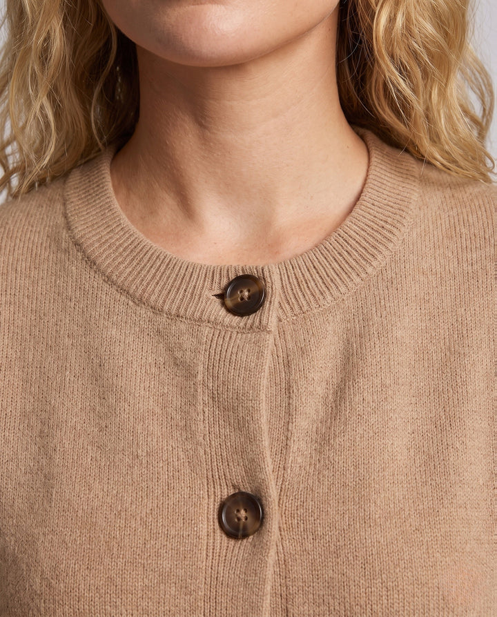 Product 16033031455050 - close_up_detail