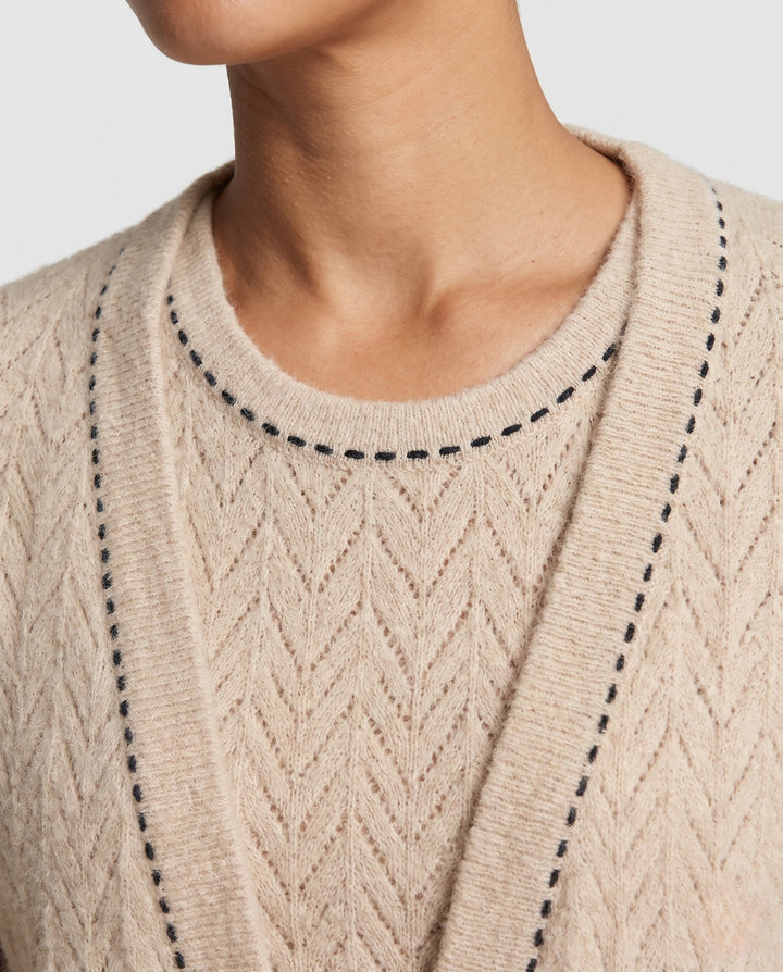 Product 16034469478730 - close_up_detail