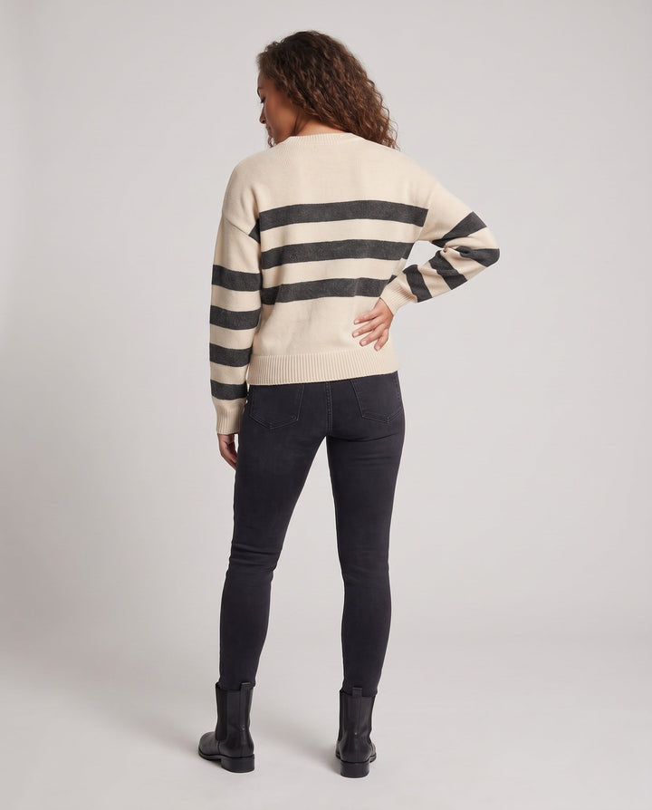 Product 16034478358858 - back_view