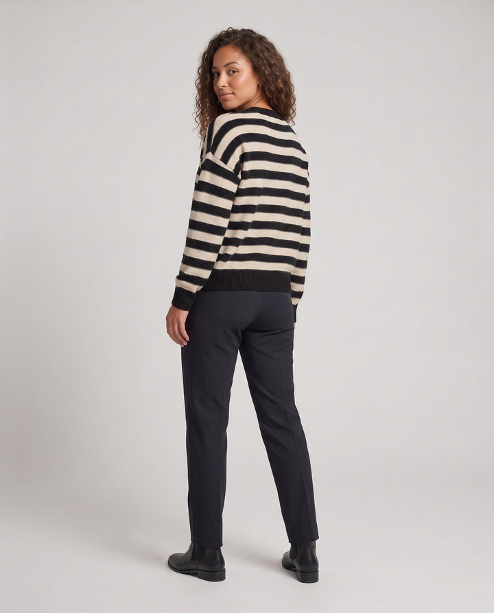 Product 16034478424394 - back_view