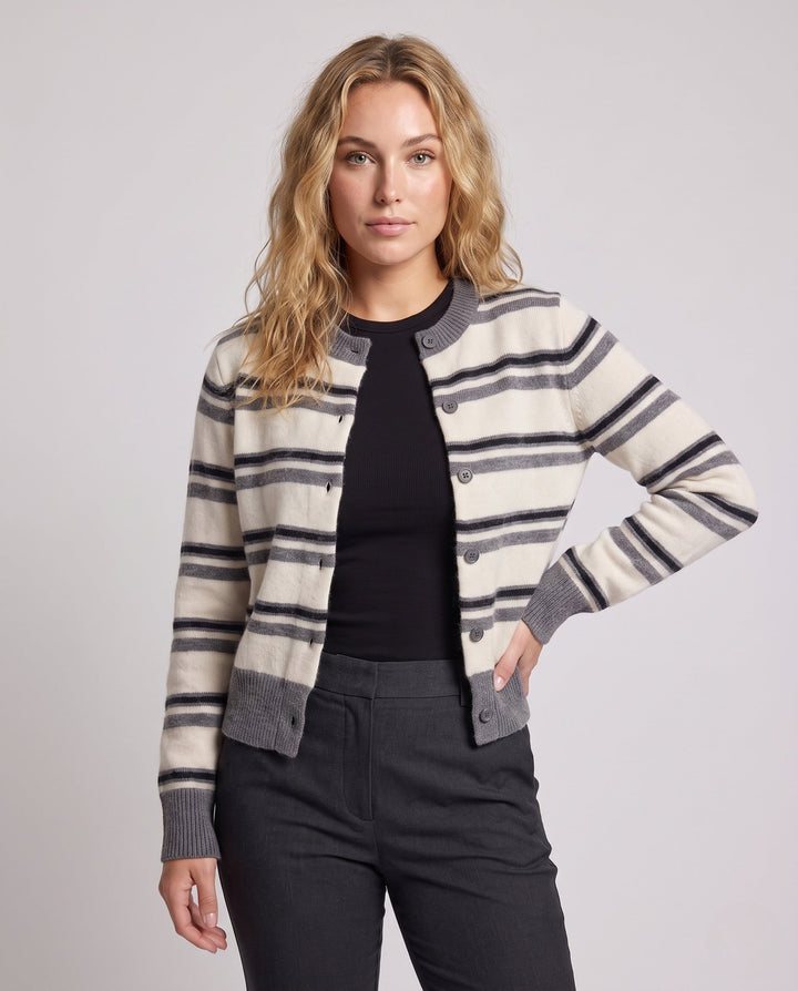 Product 16034478784842 - upper_body