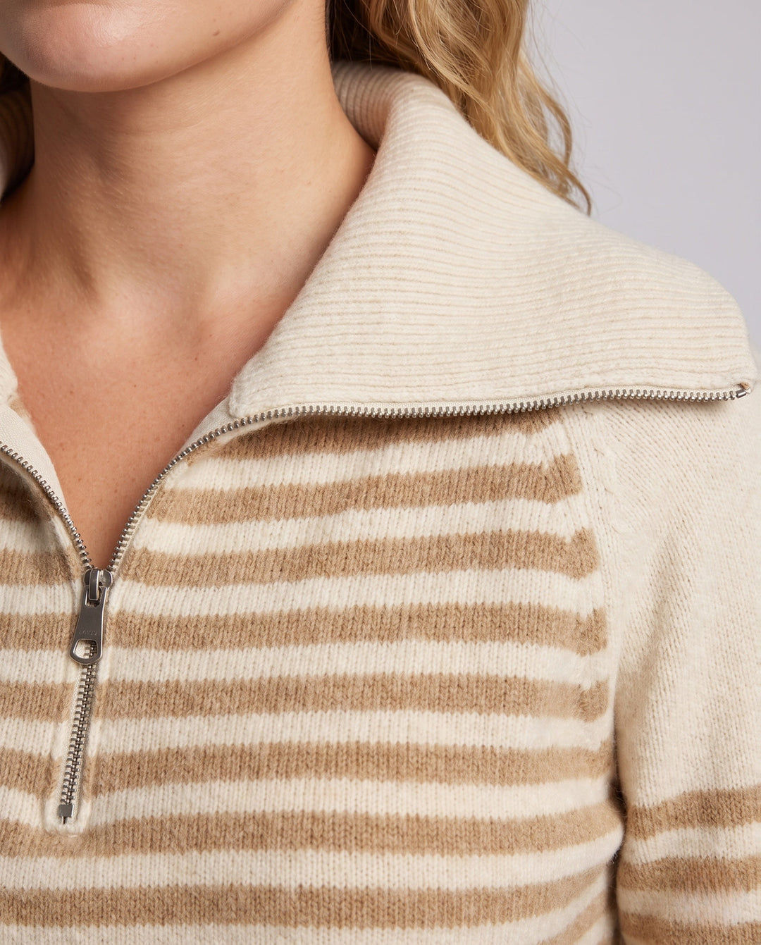 Product 16034478883146 - close_up_detail
