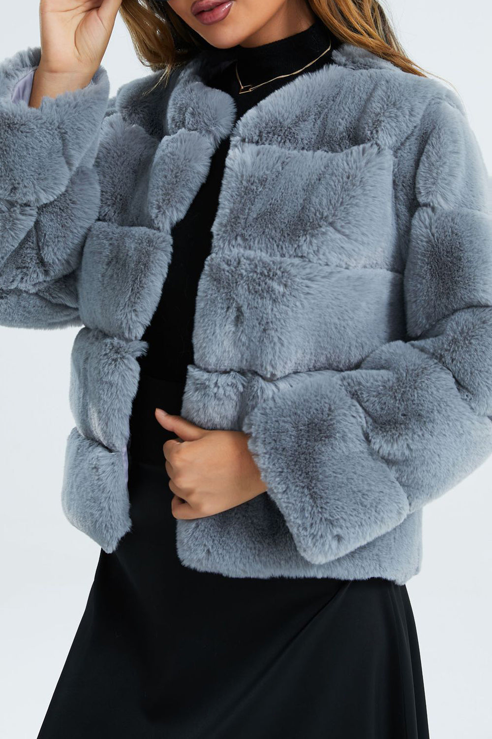 Mune | Women's Short Faux Fur Coat with Lapels and Soft Fabric