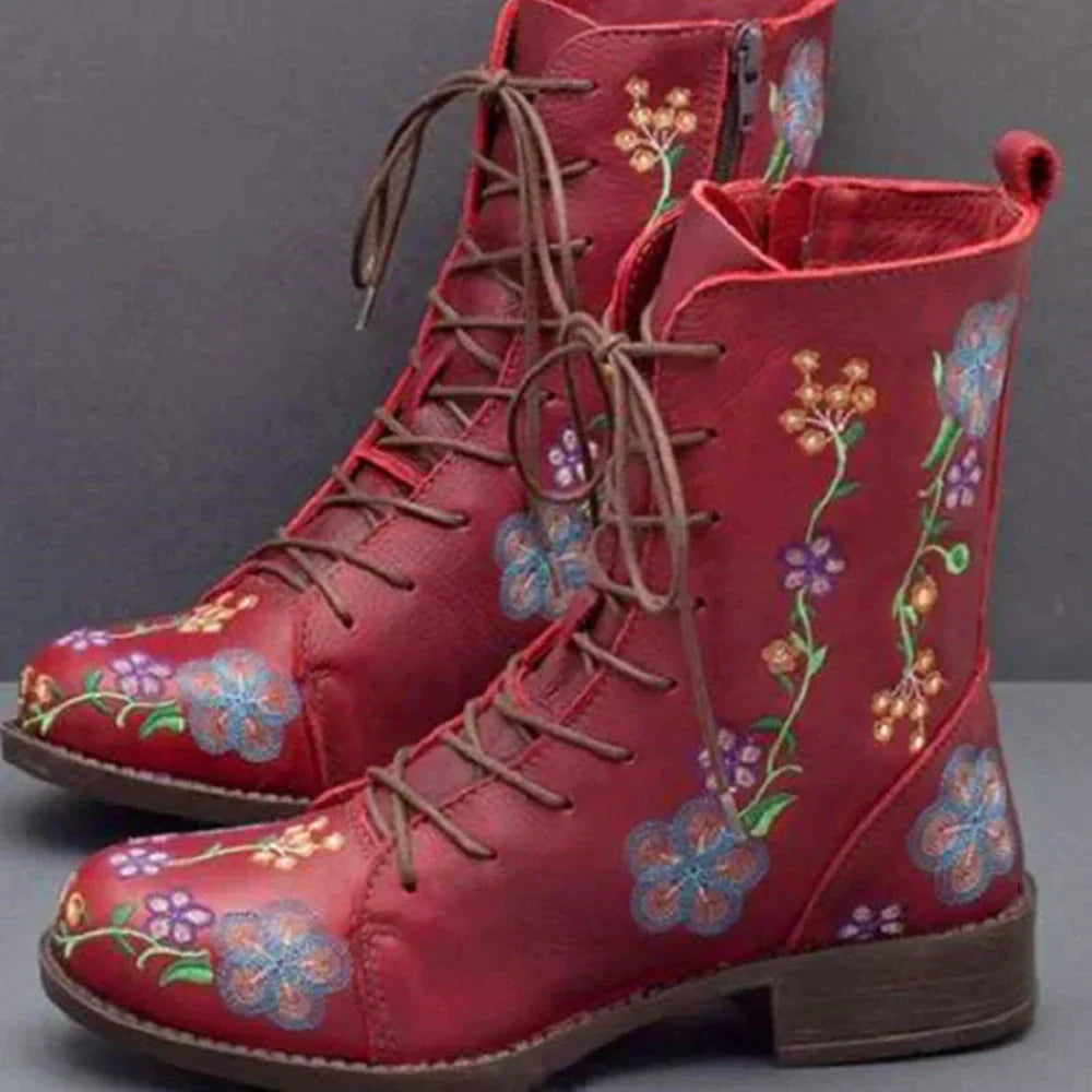 Mune | Retro Boots with Ethnic Embroidery