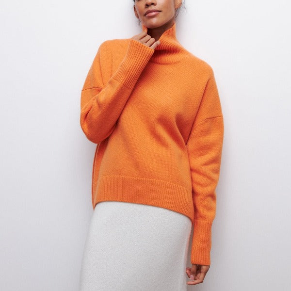 Mune | Turtleneck Sweater for A Classic Look