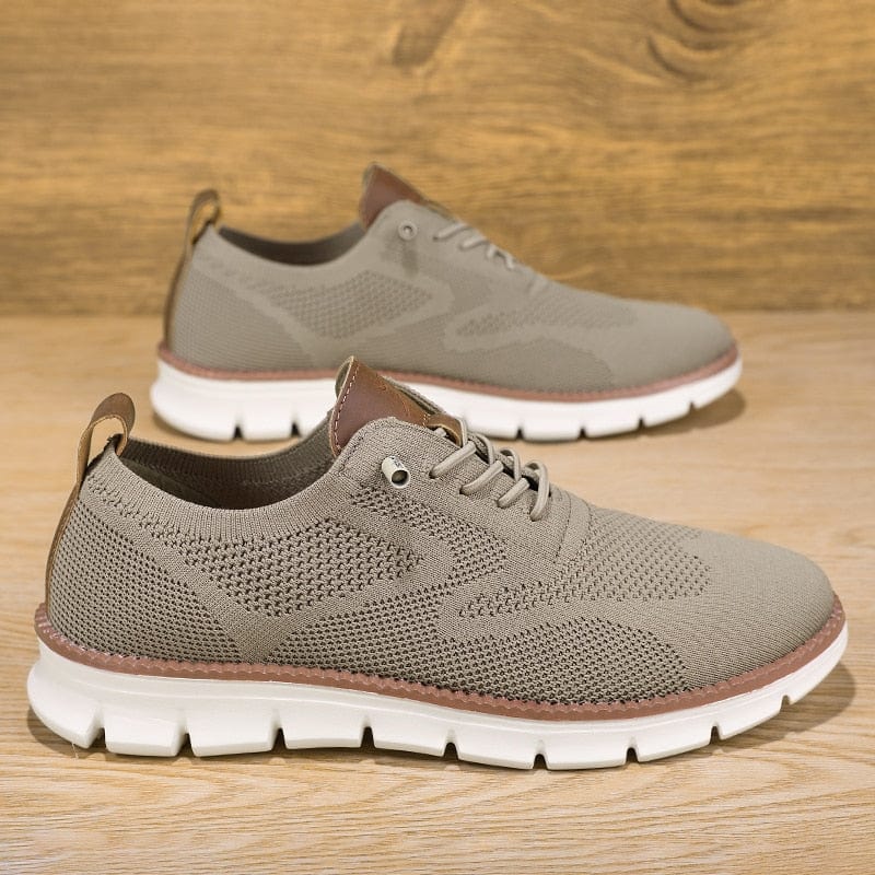 Orthopedic leisure shoes for men