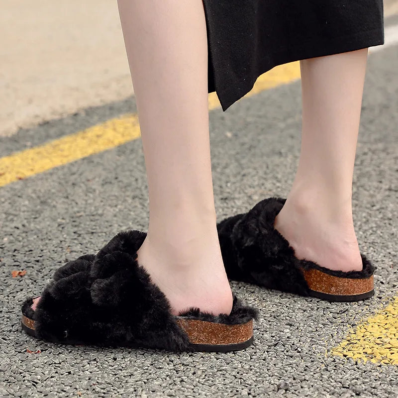 Mune | Chic Winter Plush Fur Slippers for Women