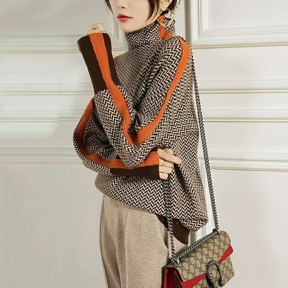 Mune | Geometrically Knitted Turtleneck Sweater