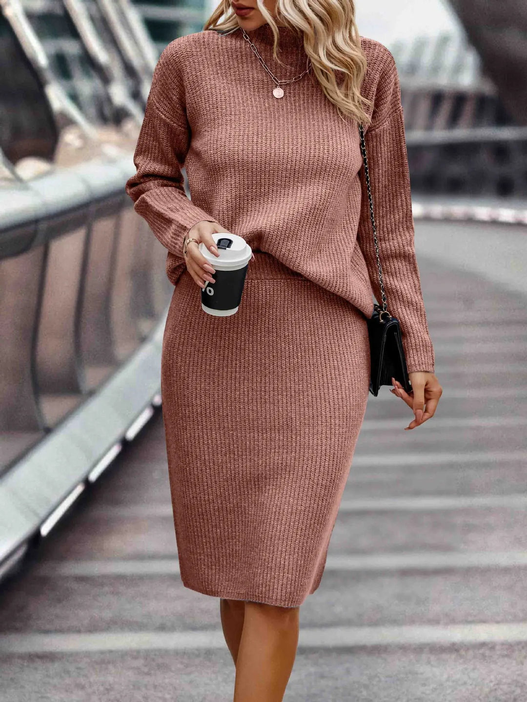 Mune | Set with 2 pieces consisting of a sweater and a skirt