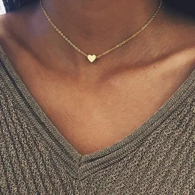 Mune | Pearl Choker Heart Necklace for Women
