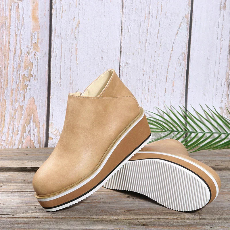 Mune | Women's Ankle Boots with Platform and Side Zipper