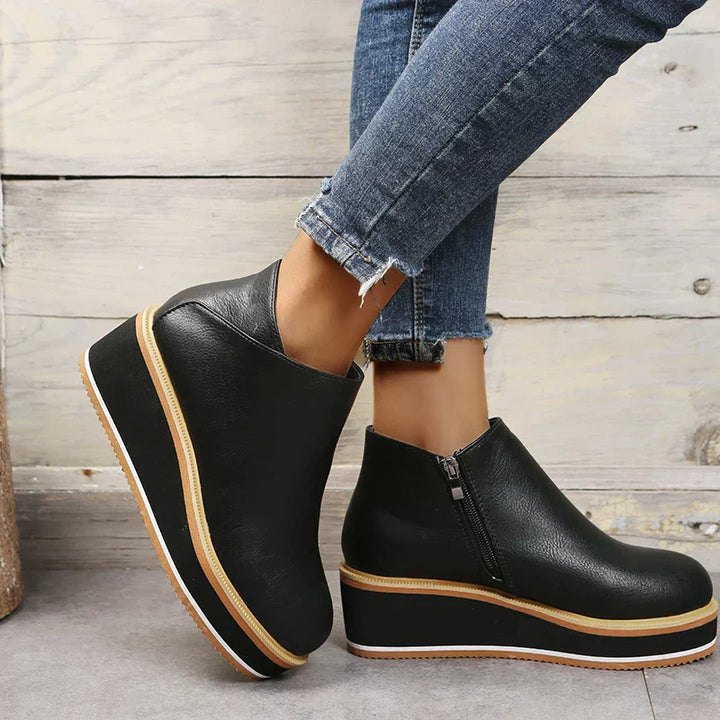 Mune | Women's Ankle Boots with Platform and Side Zipper