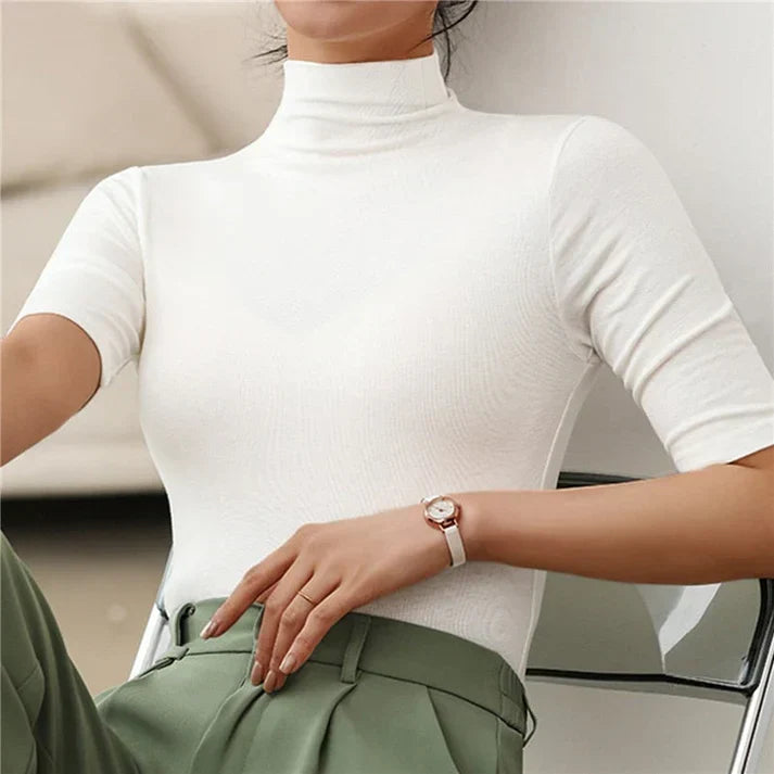 Mune | Ultra-thin Pullover with Roll Neck without Seams