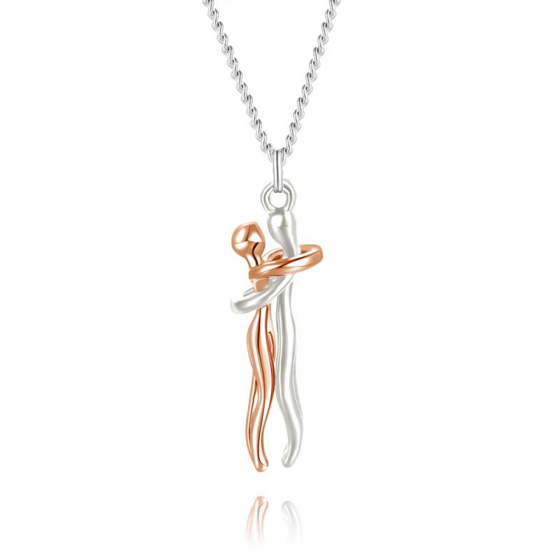 Mune Fashion Love - Embrace Necklace