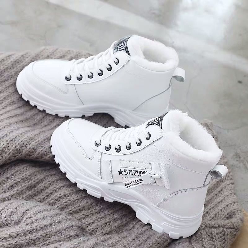 Mune | Snow Boots with Platform Sole