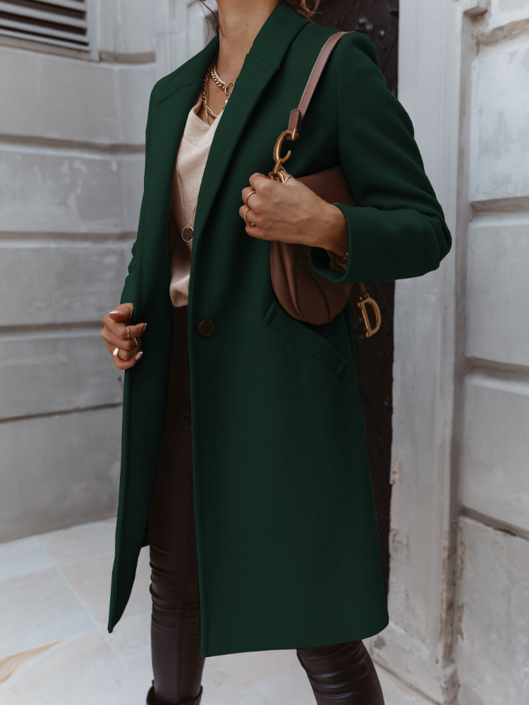 Mune | Coat with lapel and button
